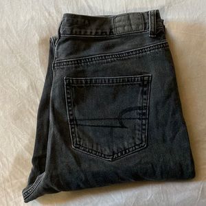 American eagle black mom jeans size 8